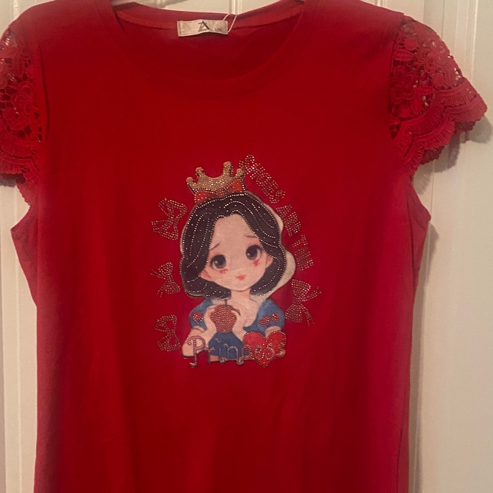Red woman Shirt with Princess Design